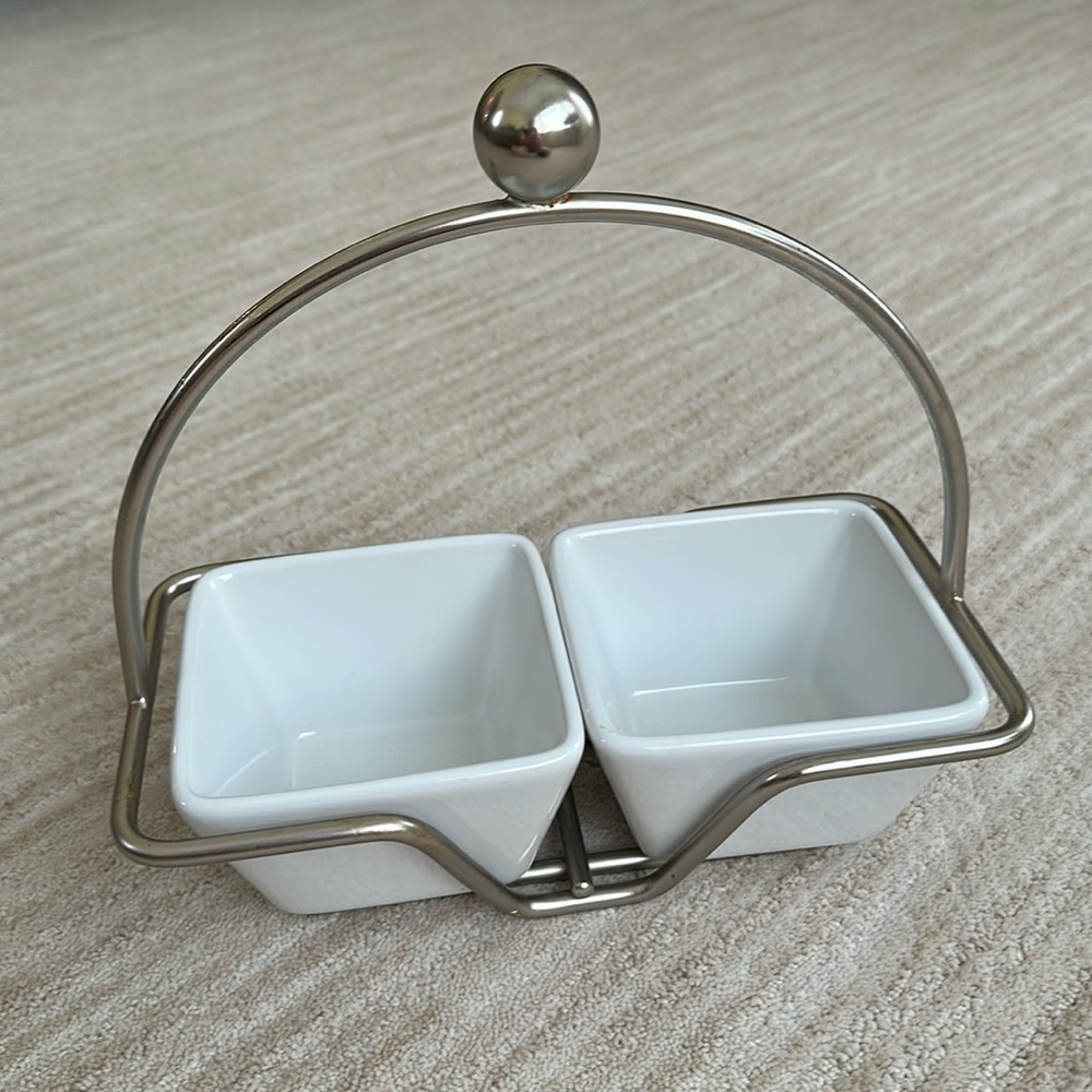 PAMPERED CHEF Simple Additions Brushed Silver Caddy w/ 2 Square White Bowls